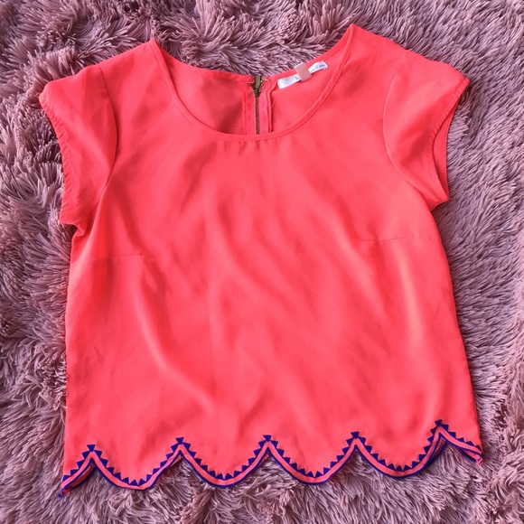 Tops - Short Sleeve Blouse